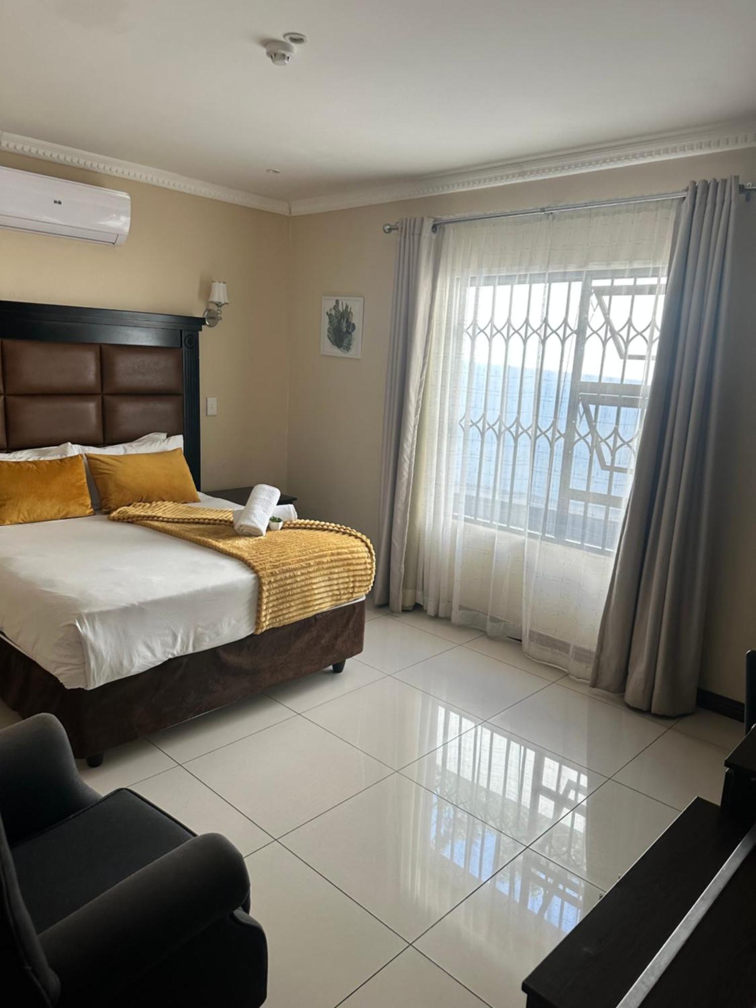 Aqua Stone Guest House 内尔斯普雷特 外观 照片